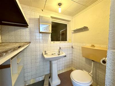 CLOAKROOM/WC